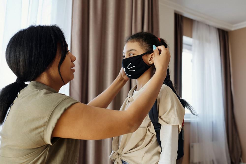 Back to School Skin Care How to Prevent Acne from Face Masks Diagnosis